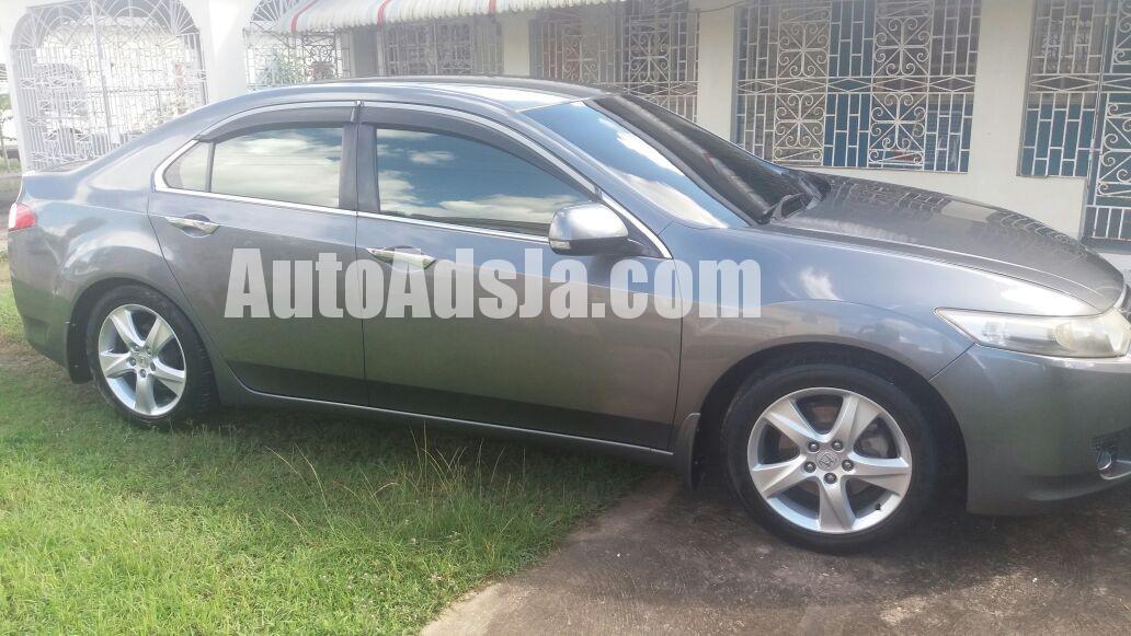 http://www.autoadsja.com/vehicleimages/9FY29WKA.jpg