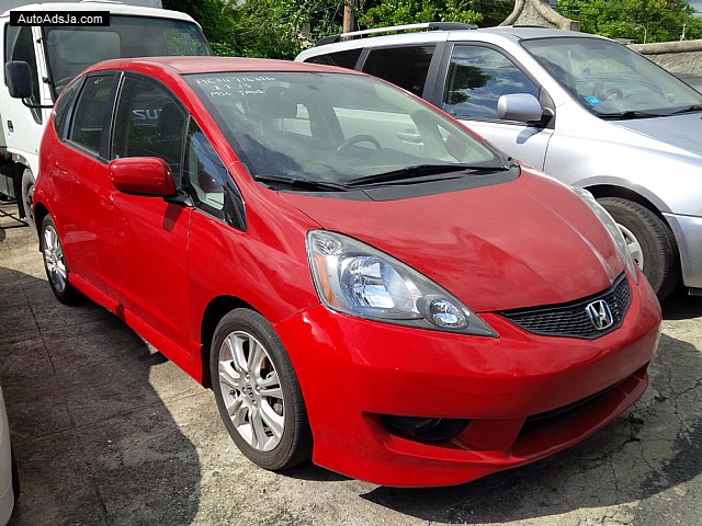 http://www.autoadsja.com/vehicleimages/CLE3DF3.jpg