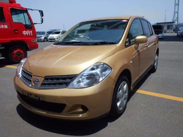 Nissan tiida 2