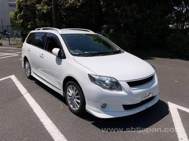 Toyota fielder 2010