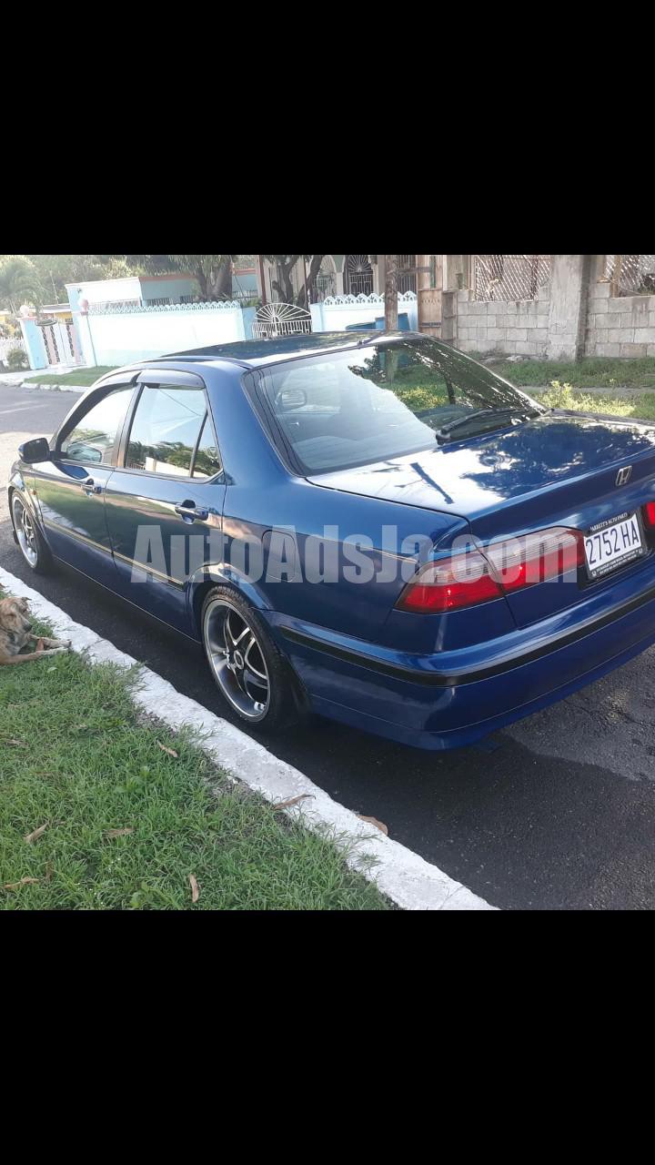 Honda torneo 1998
