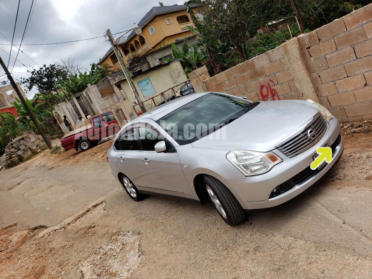 Nissan bluebird sylphy 2010