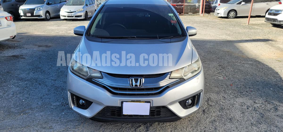 2015 Honda Fit Hybrid for sale in Kingston / St. Andrew, Jamaica