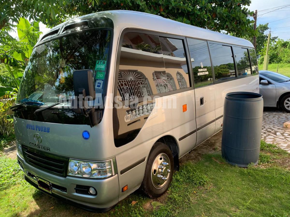 2016 Toyota Coaster for sale in Westmoreland, Jamaica