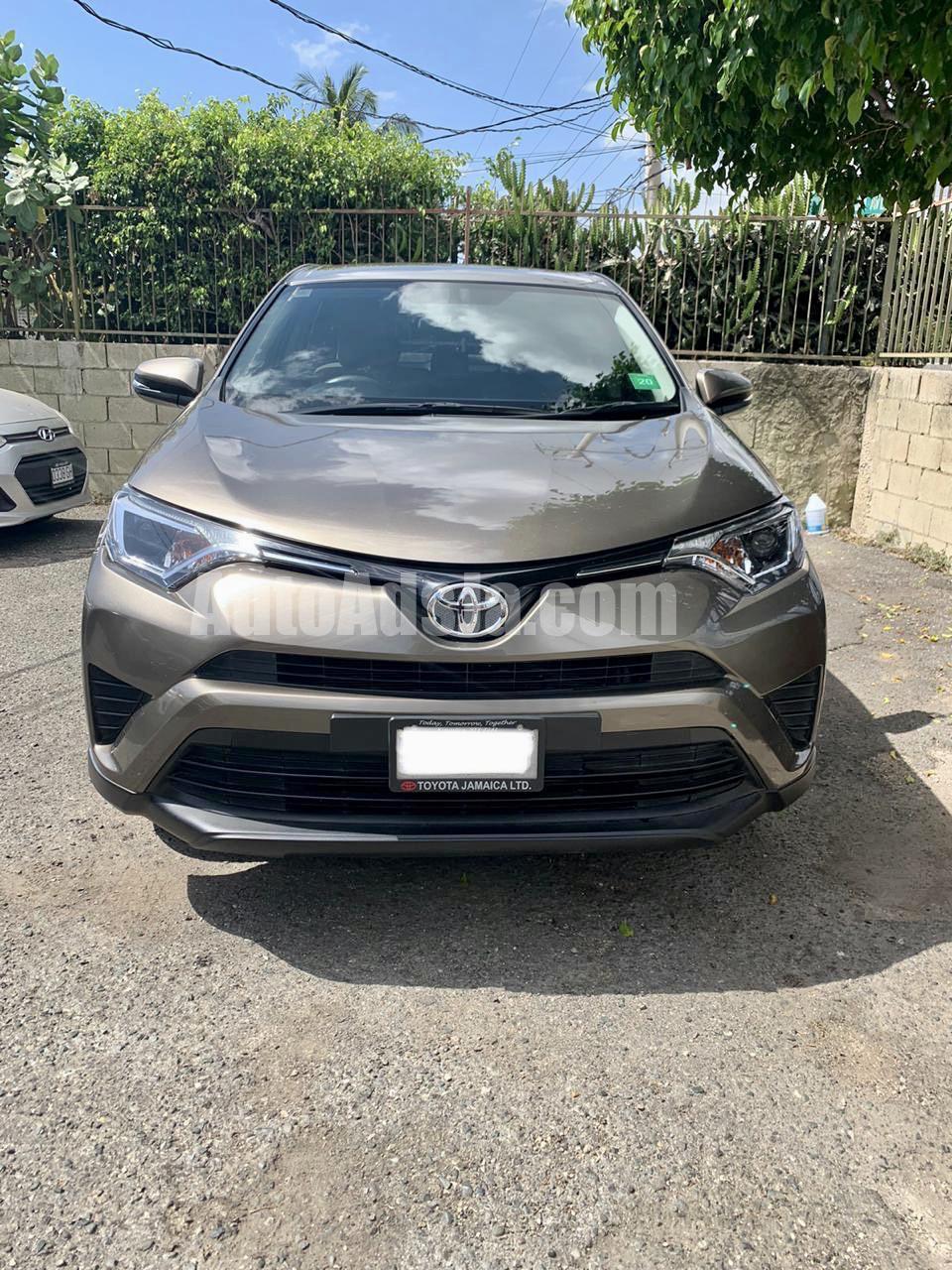 2017 Toyota Rav 4 for sale in Kingston / St. Andrew, Jamaica