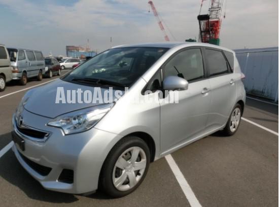 Toyota ractis 2014