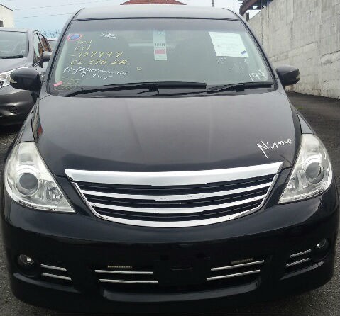 Nissan tiida axis