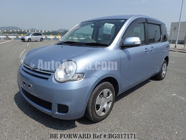 Toyota sienta 2014