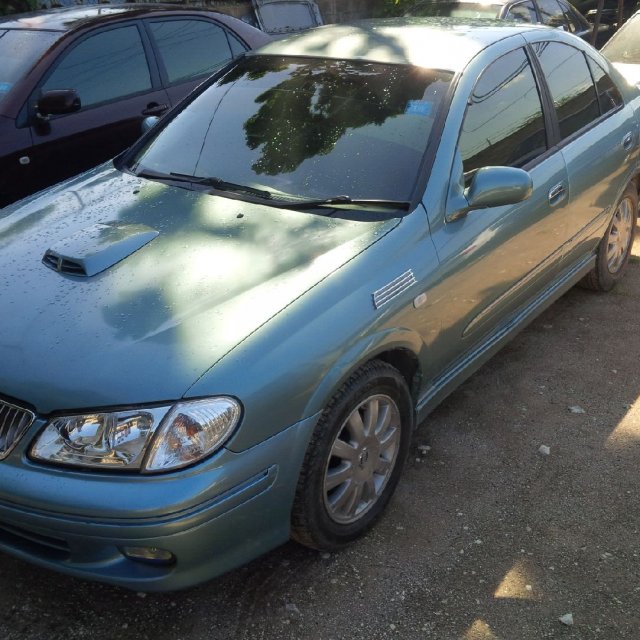 Nissan bluebird sylphy 2000