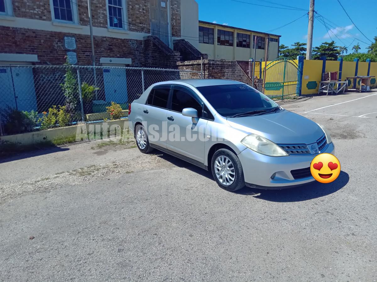 2012 Nissan Tiida for sale in Hanover, Jamaica