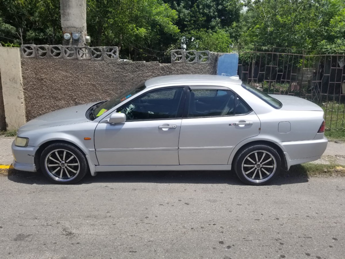 Honda torneo 1999
