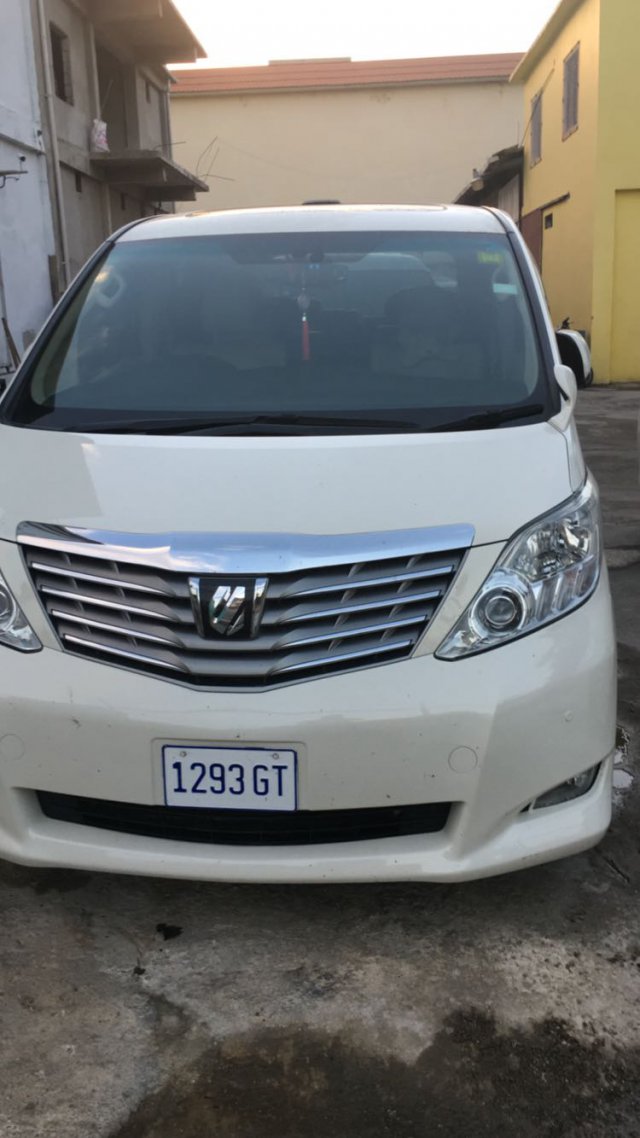 2010 Toyota alphard for sale in St. Elizabeth, Jamaica | AutoAdsJa.com