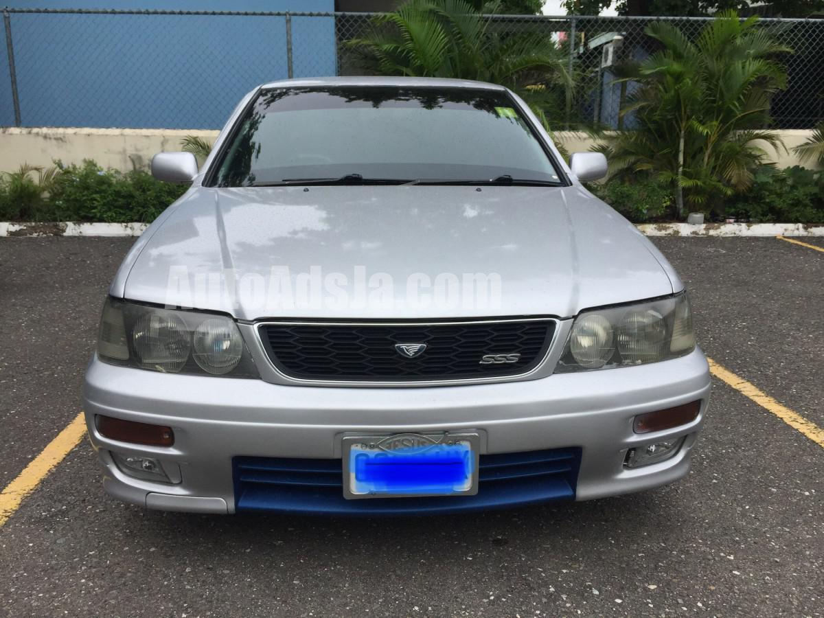 Nissan bluebird 1997