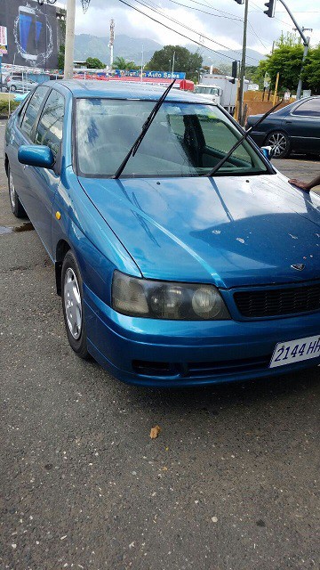 Nissan bluebird 1996