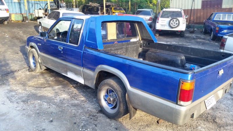 1989 Mazda B2200 pickup van for sale in St. Elizabeth Jamaica