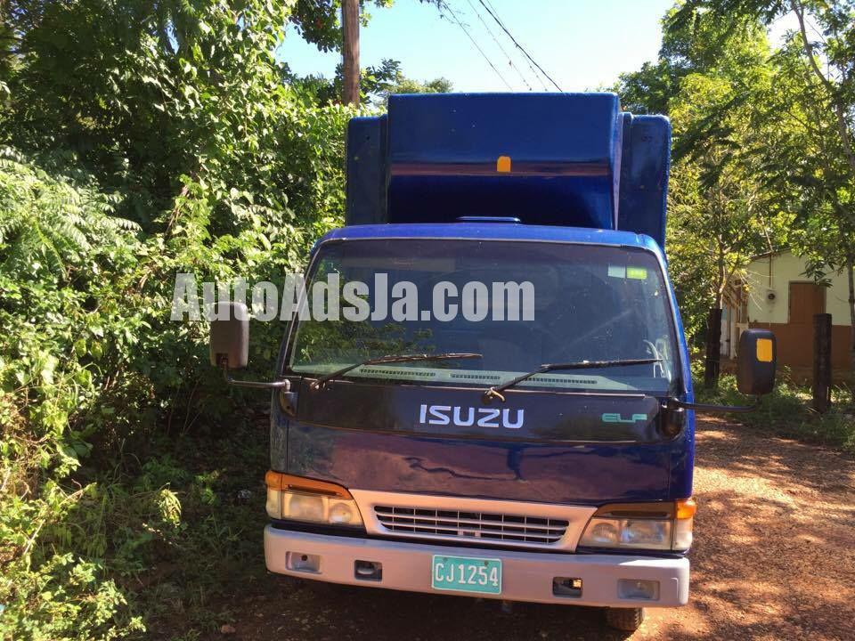 2008 Isuzu Box Truck for sale in Clarendon, Jamaica