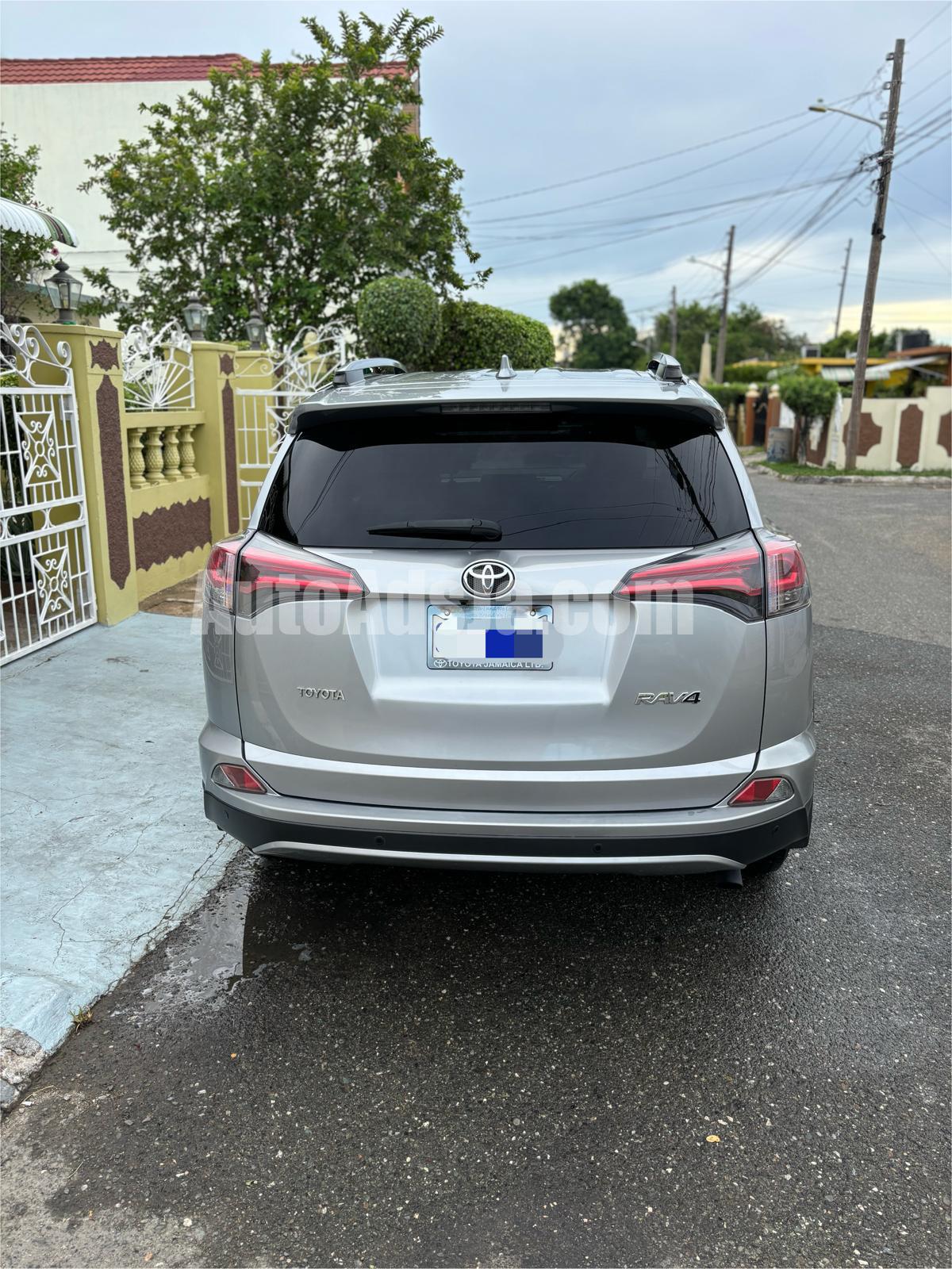 2017 Toyota Rav4 for sale in Kingston / St. Andrew, Jamaica