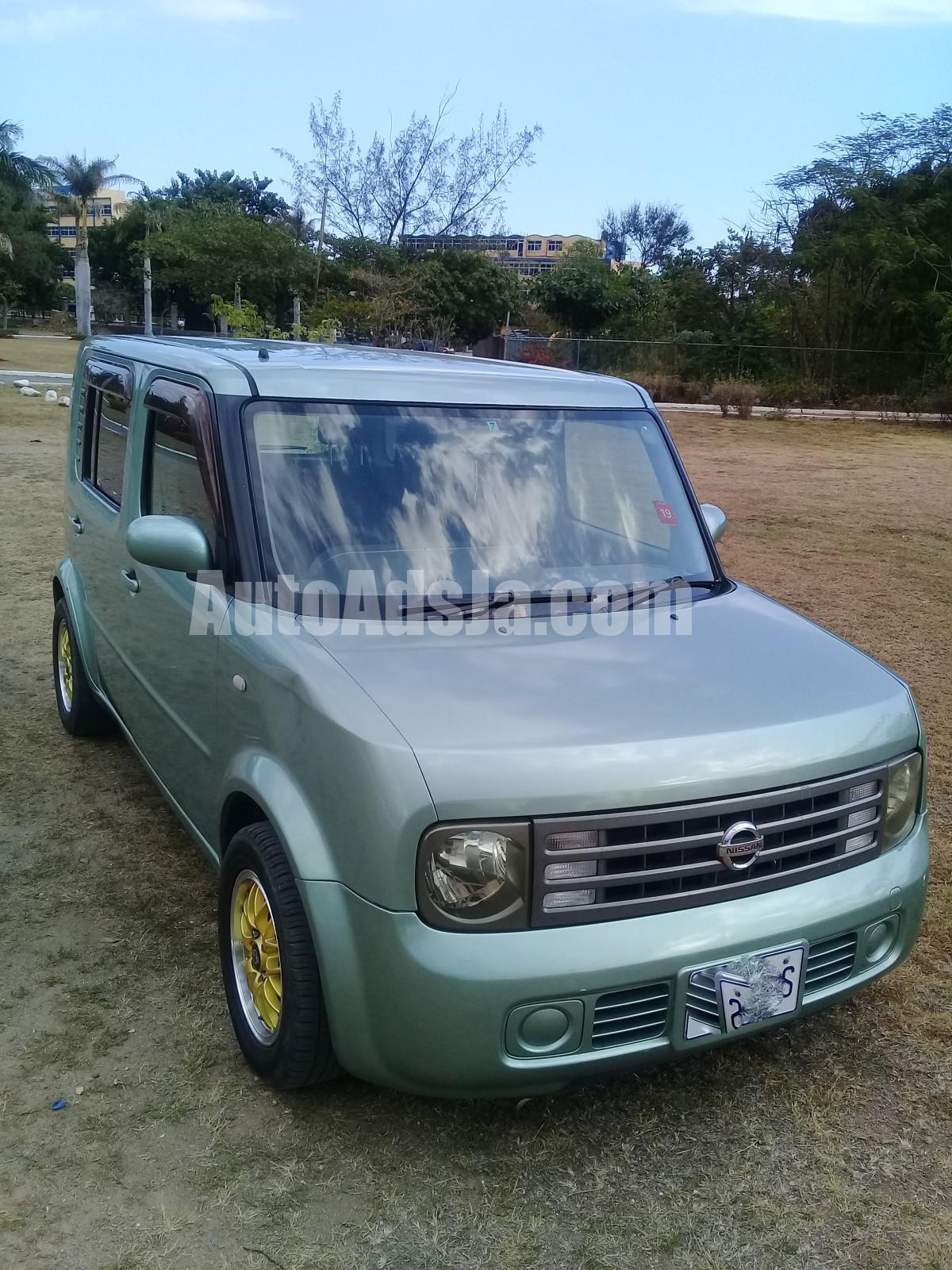 Nissan cube 3