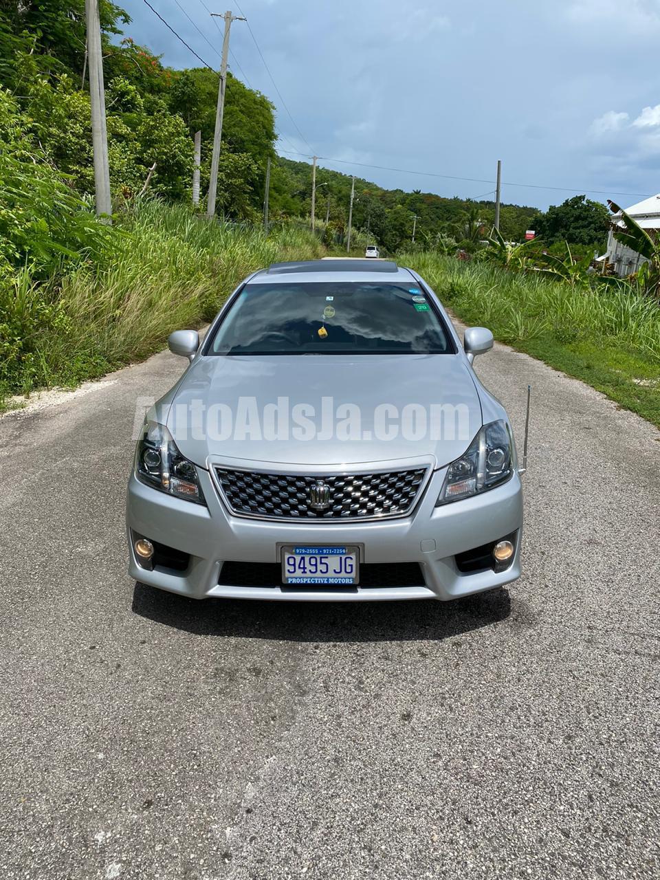 2011 Toyota Crown Athlete for sale in Hanover, Jamaica