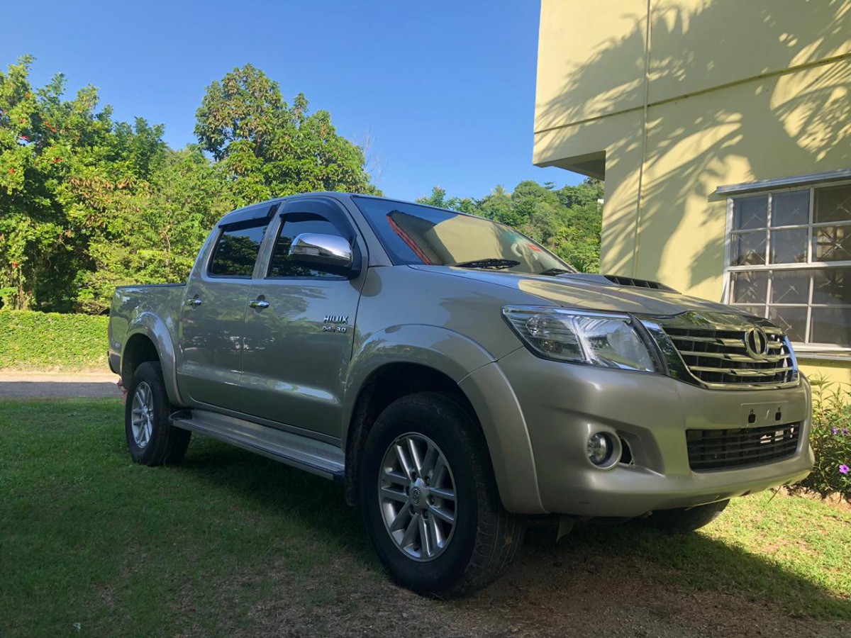 2015 Toyota Hilux for sale in Kingston / St. Andrew, Jamaica