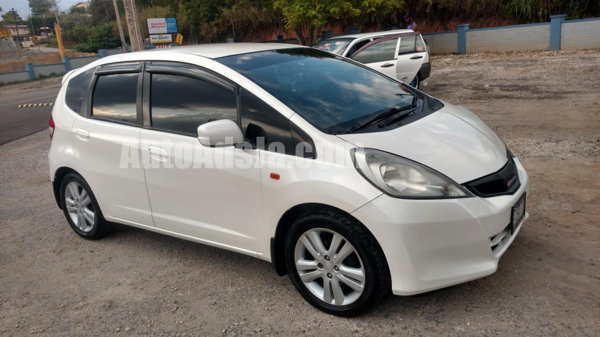 2013 Honda Fit for sale in Manchester, Jamaica