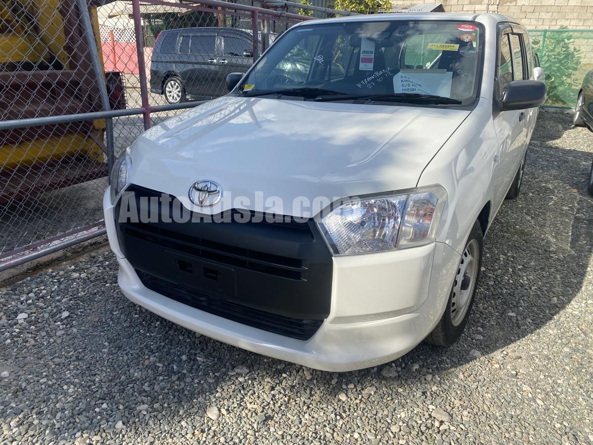 2017 Toyota Succeed for sale in Kingston / St. Andrew, Jamaica