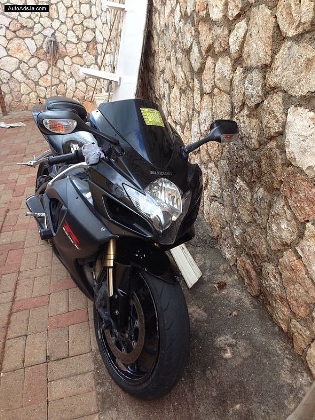 2007 Suzuki MOTOR BIKE for sale in Kingston / St. Andrew, Jamaica