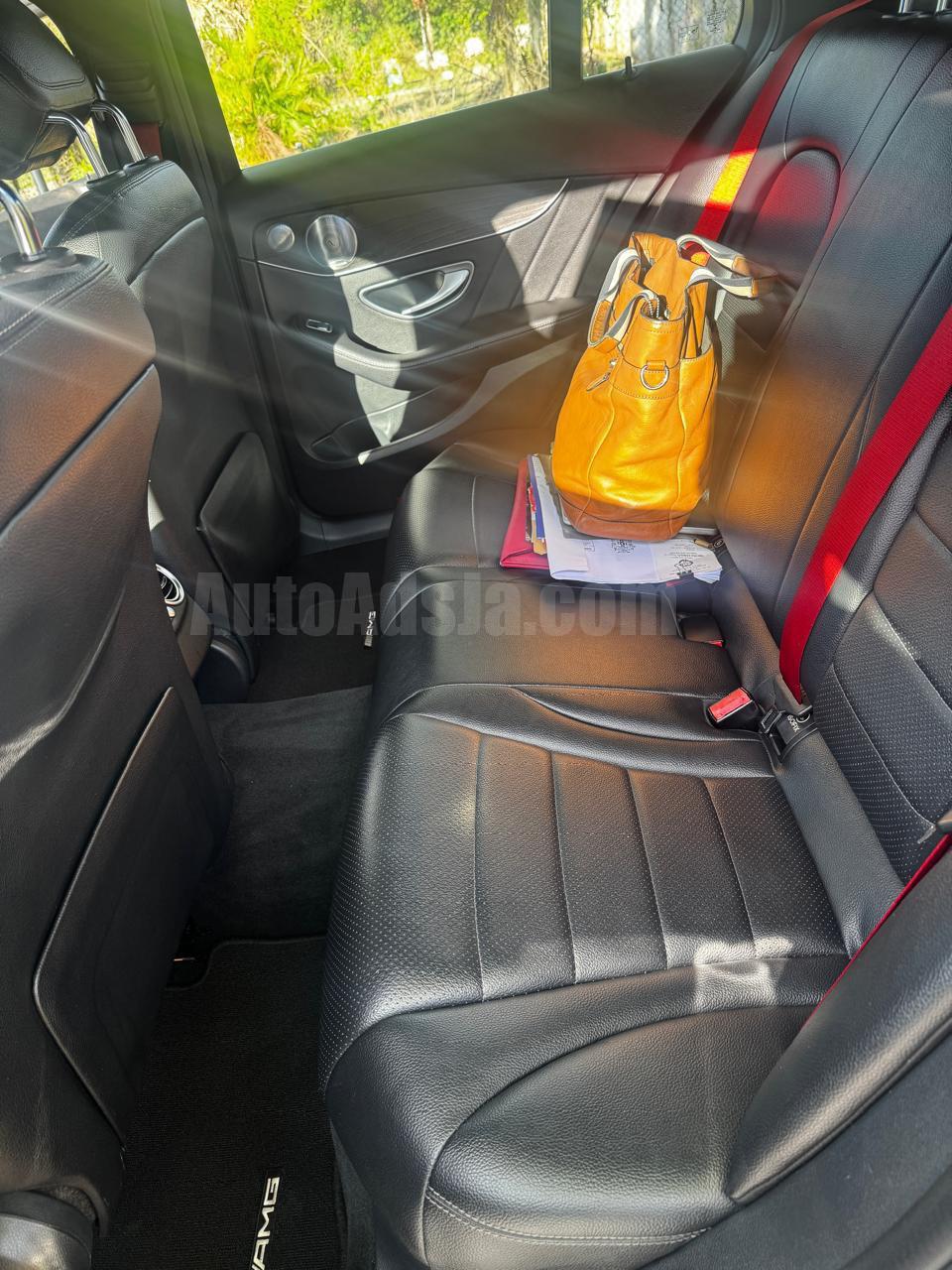 2017 Mercedes Benz C300