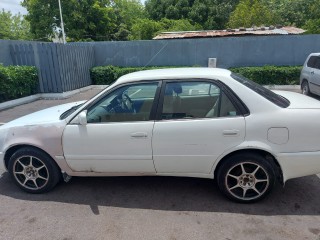 1999 Toyota Coralla