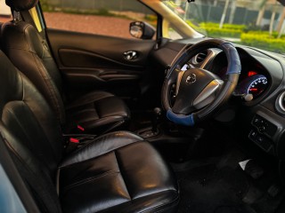 2015 Nissan Note
$1,000,000