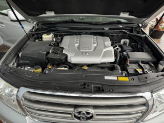 2008 Toyota Land Cruiser
$5,500,000