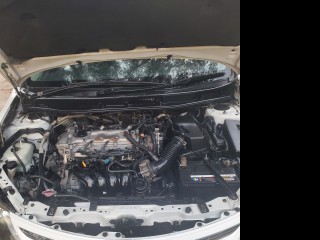 2011 Toyota Allion
$1,250,000