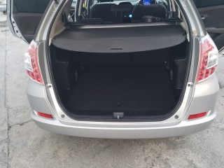 2013 Honda Fit shuttle hybrid for sale in Kingston / St. Andrew, Jamaica