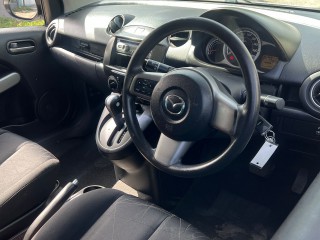 2012 Mazda Demio
$690,000