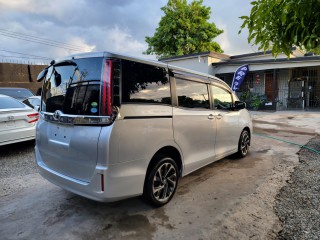 2018 Toyota Noah for sale in Kingston / St. Andrew, Jamaica