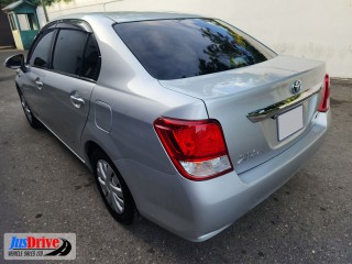 2015 Toyota Corolla Axio