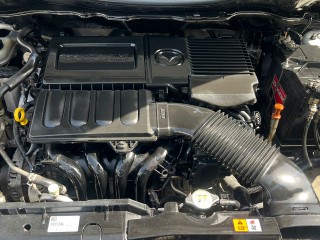 2012 Mazda Demio
$690,000