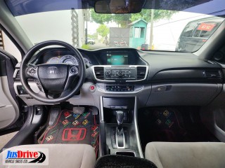 2015 Honda Accord
$1,590,000