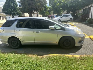 2013 Honda Fit shuttle for sale in Kingston / St. Andrew, Jamaica