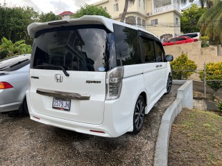 2014 Honda Step Wagon Spada