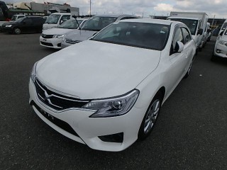 2014 Toyota MARKX  PEARL WHITE for sale in Kingston / St. Andrew, Jamaica