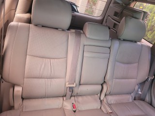 2007 Toyota Land Cruiser
$1,650,000