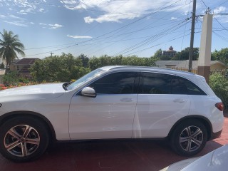 2018 Mercedes Benz GLC 200