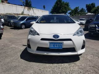 2014 Toyota AQUA for sale in Kingston / St. Andrew, Jamaica
