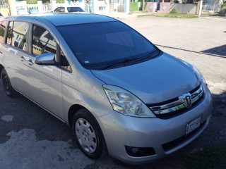 2015 Toyota Isis for sale in Kingston / St. Andrew, Jamaica