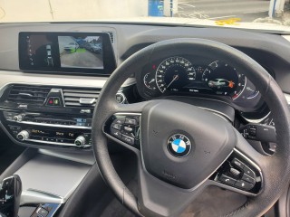 2017 BMW 5SERIES