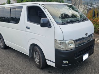 2012 Toyota Hiace