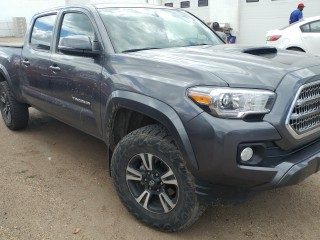 2016 Toyota Tacoma TRD SPORT 4X4 for sale in Kingston / St. Andrew, Jamaica