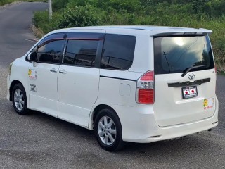 2010 Toyota Noah S for sale in St. Catherine, Jamaica