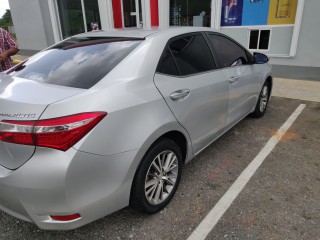 2015 Toyota Corolla Altis